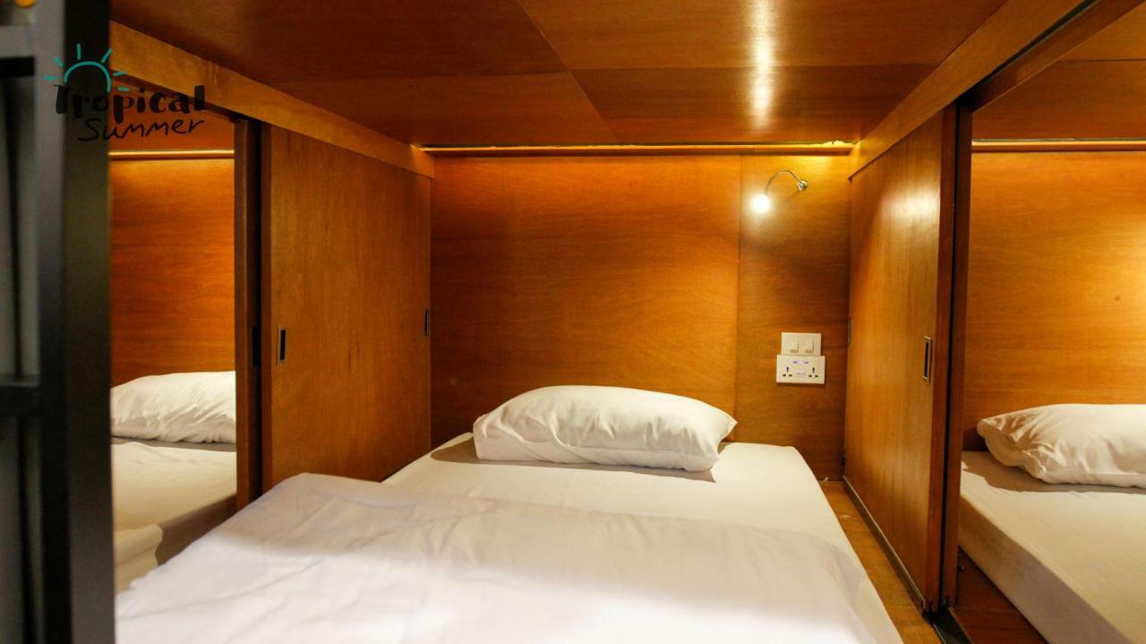 Tropical Summer Hostel Bangkok Dış mekan fotoğraf
