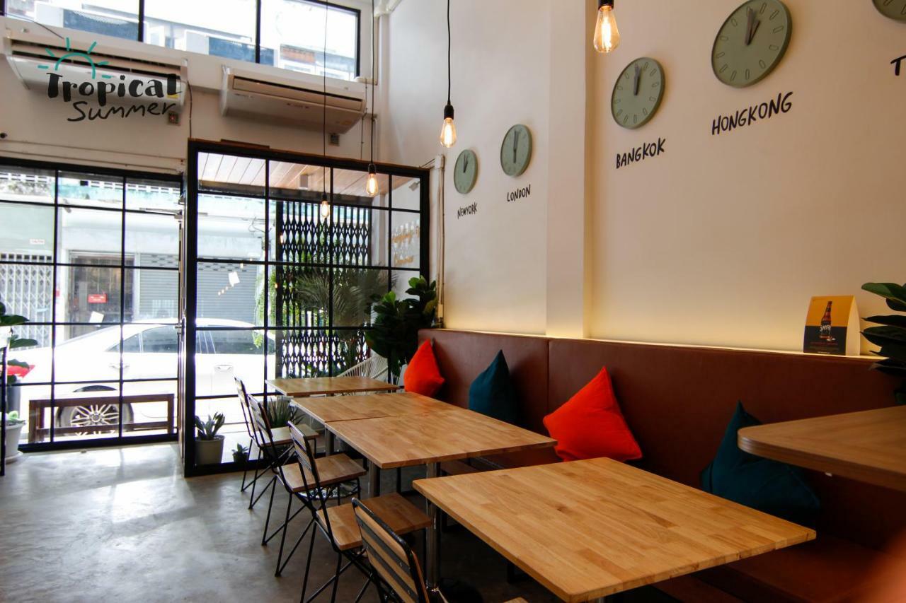 Tropical Summer Hostel Bangkok Dış mekan fotoğraf